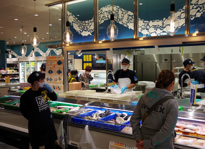 照明のイカ釣りランプ